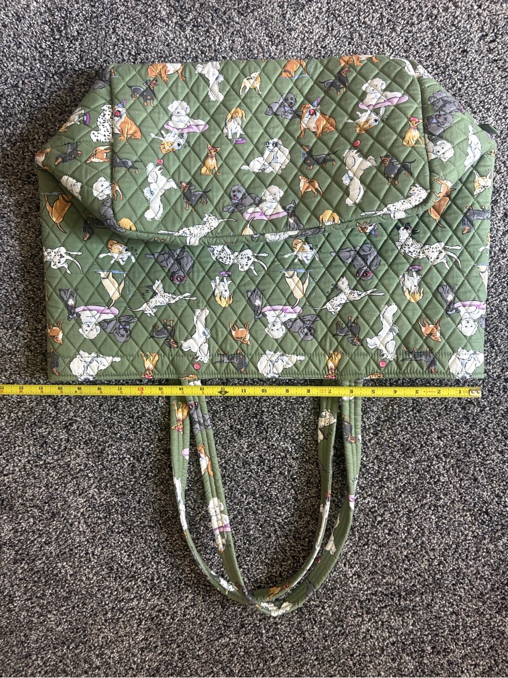 Vera Bradley Olive Green Quilted Dog Park Print Tote - Picture 14 of 14
